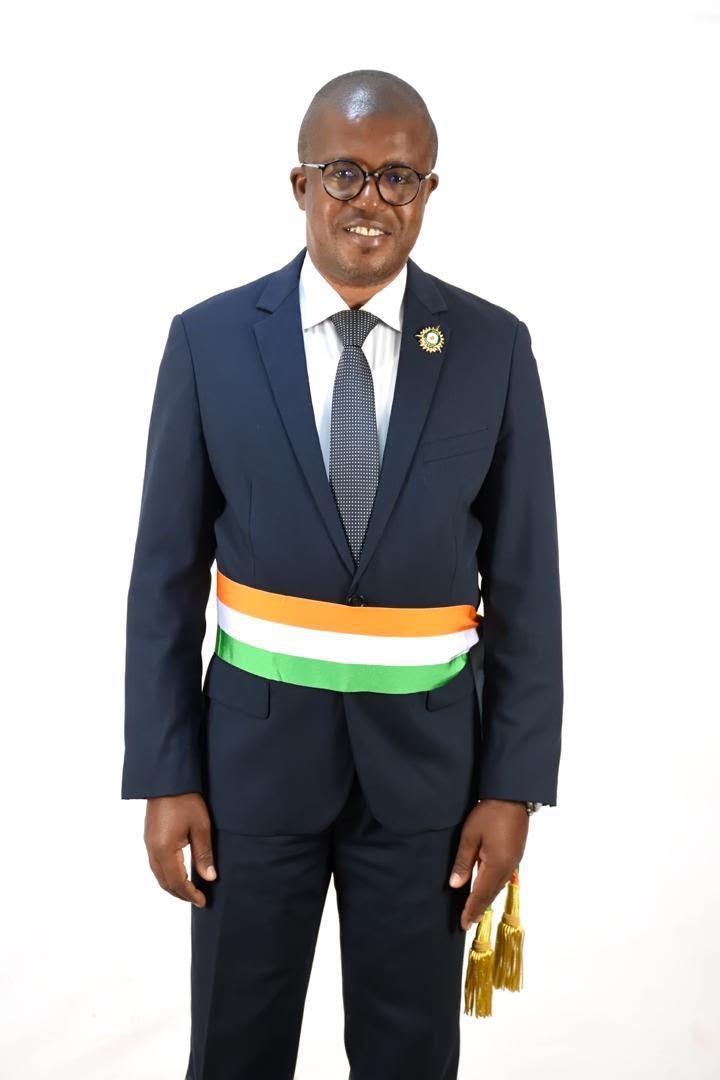 Portrait du Dr Jacob Assougba, Député-Maire de Bongouanou